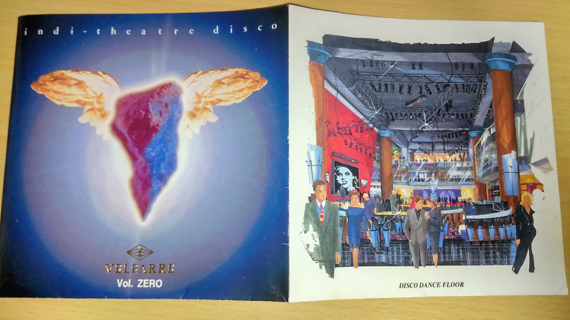 90年代前半にヒットしたダンスミュージック満載のコンピレーションCD